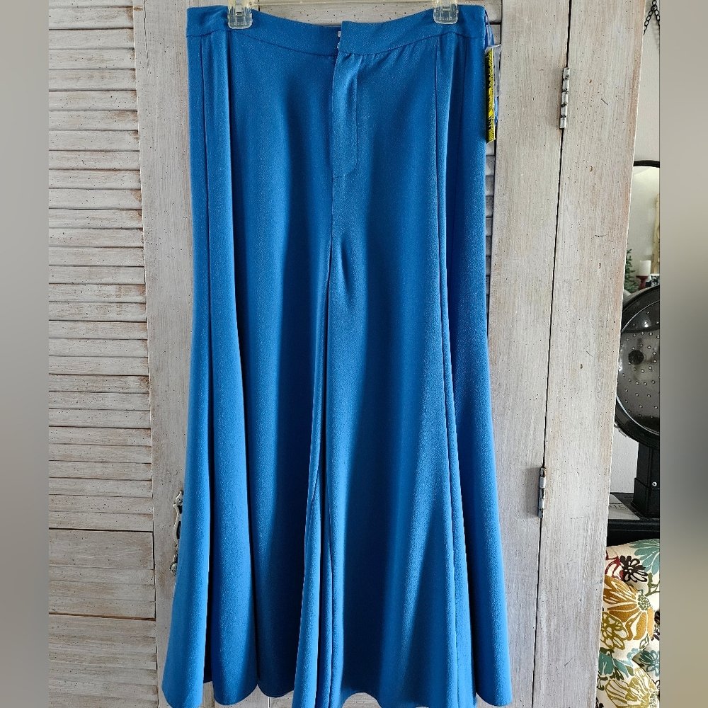 NWT Gianni Bini Nice Dress Pants Gorgeous Blue Size 10